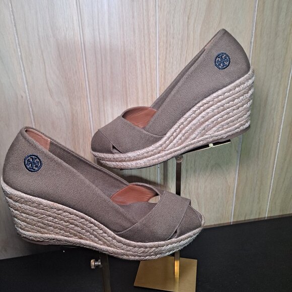 TORY BURCH Fillipa Women's Criss Cross Olive Canvas Wedge Espadrille - Picture 2 of 8